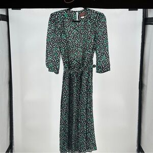 Floral Print Midi Dress - Black and Green‎ 80’s Vintage Pleated
